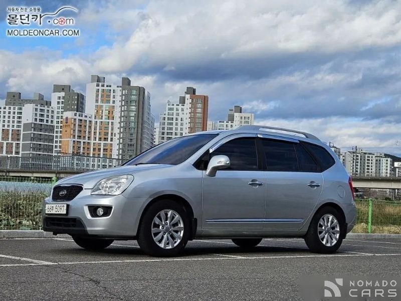 Kia Carens