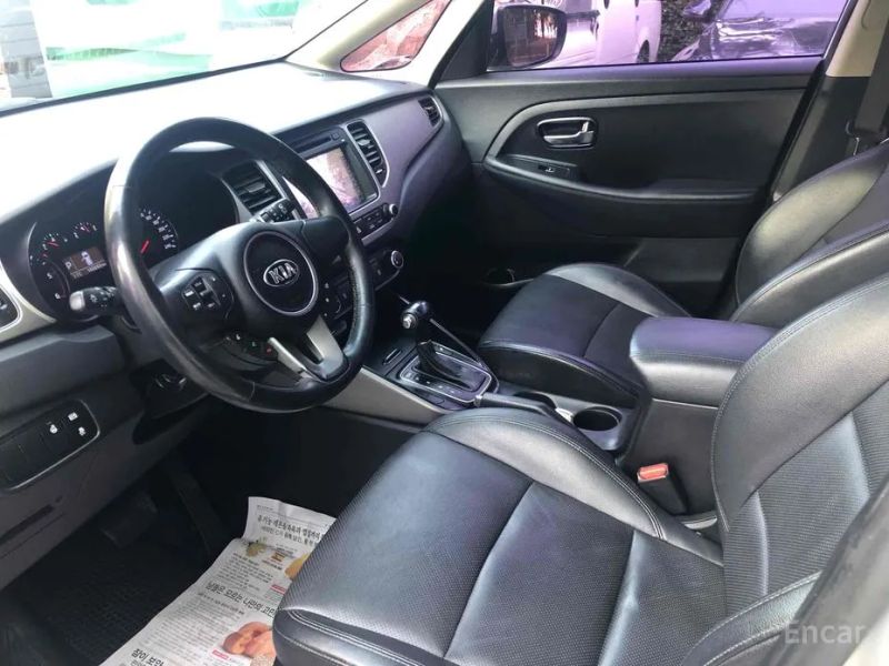 Kia Carens