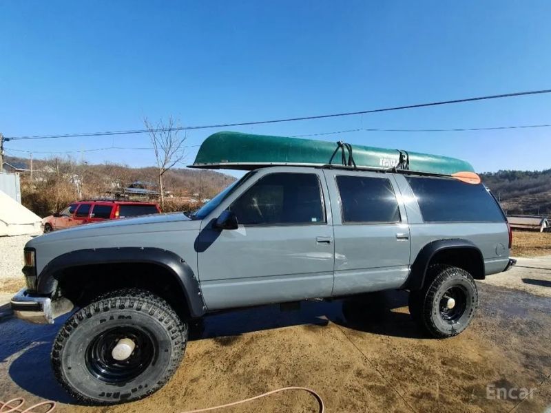 Chevrolet Surburban