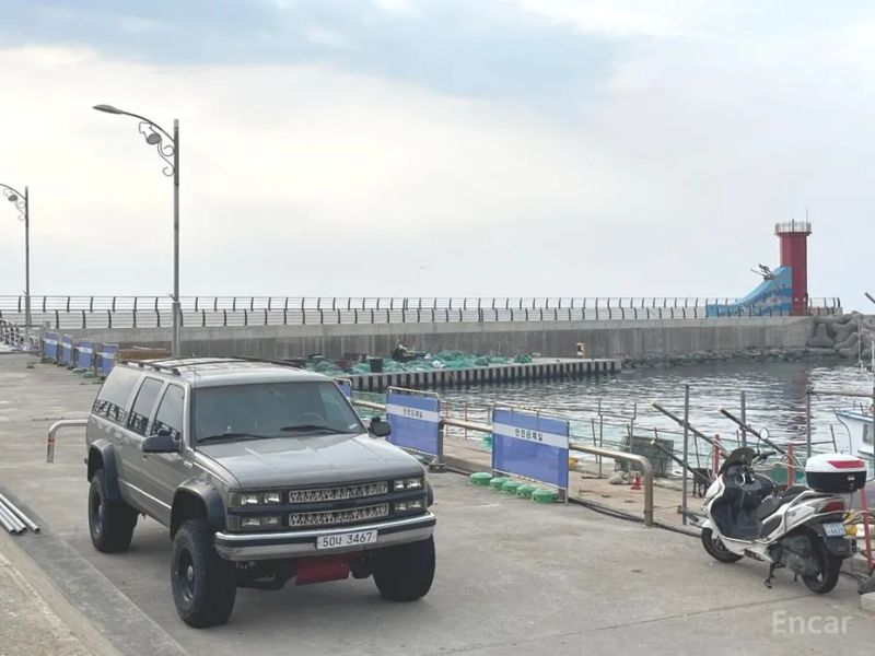 Chevrolet Surburban