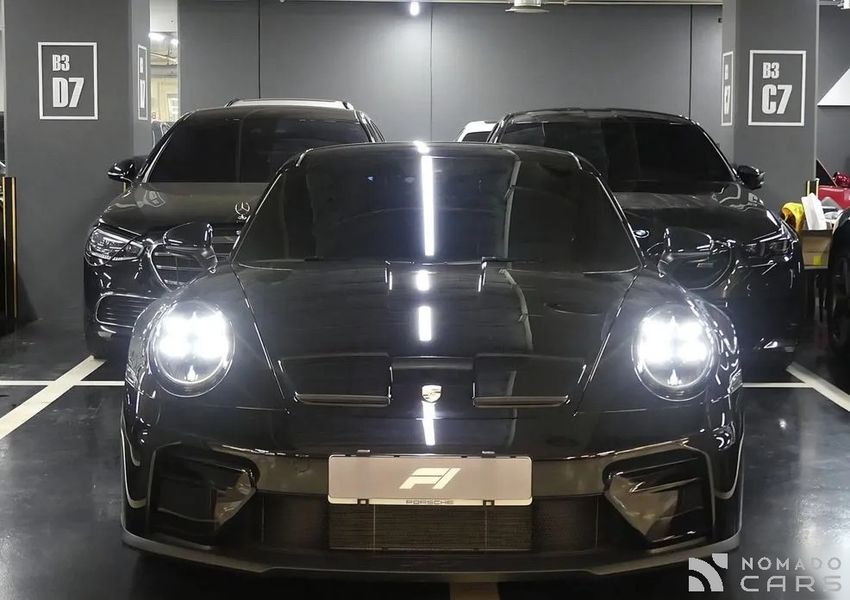 Porsche 911