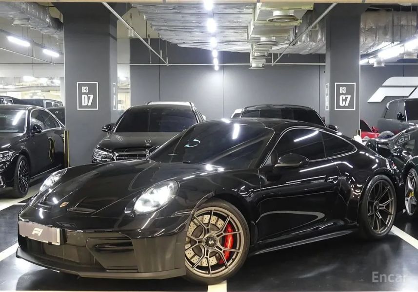 Porsche 911