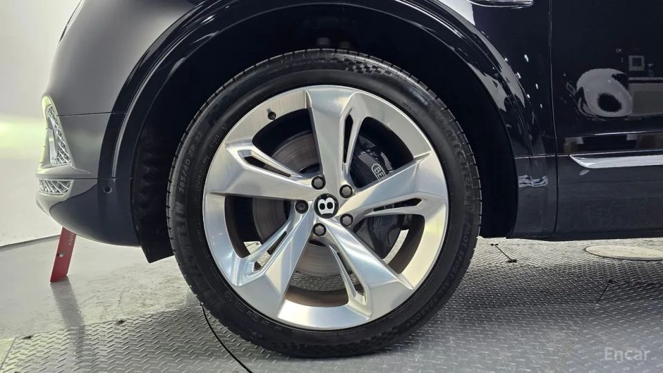 Bentley Bentayga