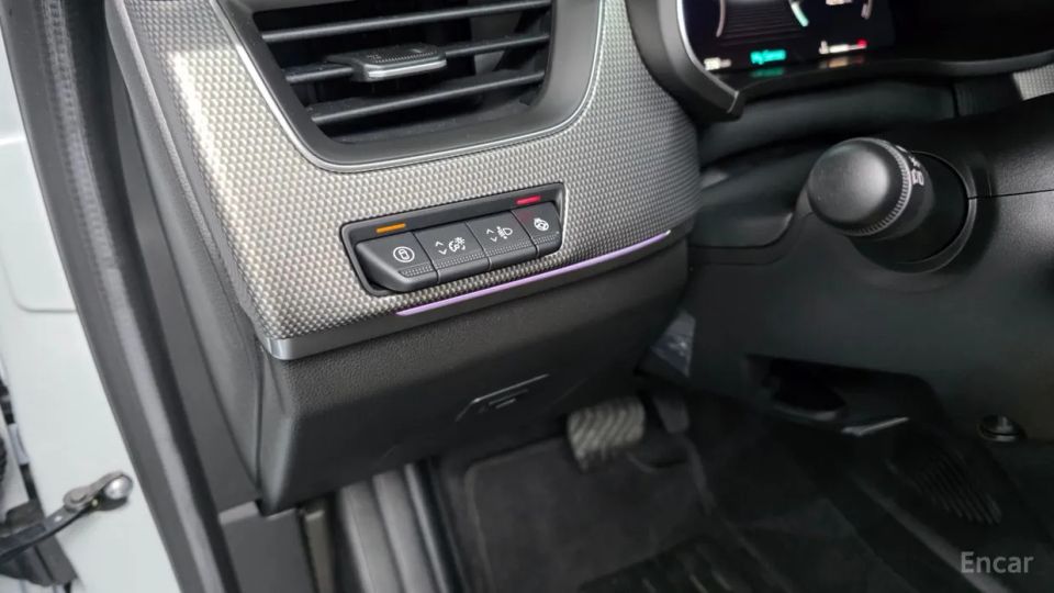 Renault-KoreaSamsung Arkana