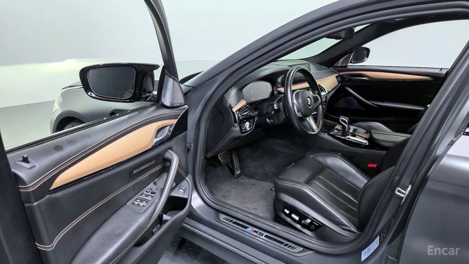 BMW M5