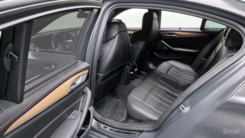 BMW M5