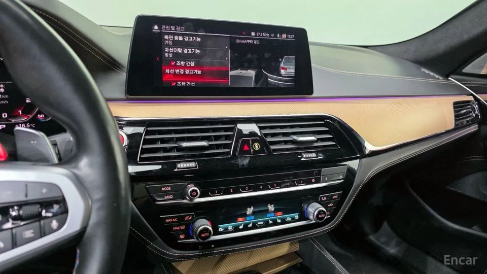 BMW M5