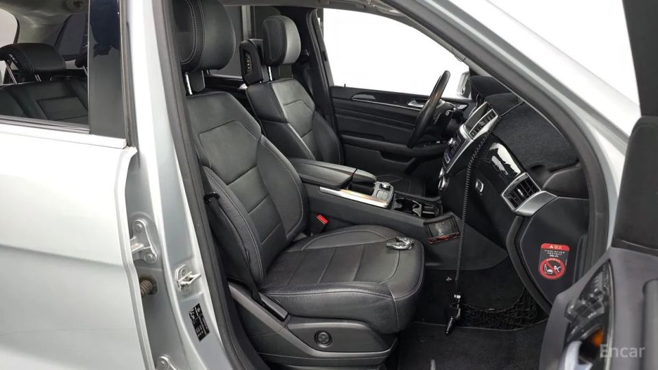 Mercedes-Benz M-class