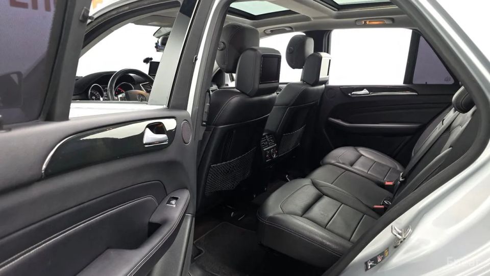 Mercedes-Benz M-class