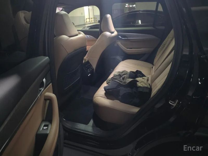 Renault-KoreaSamsung Grand Koleos