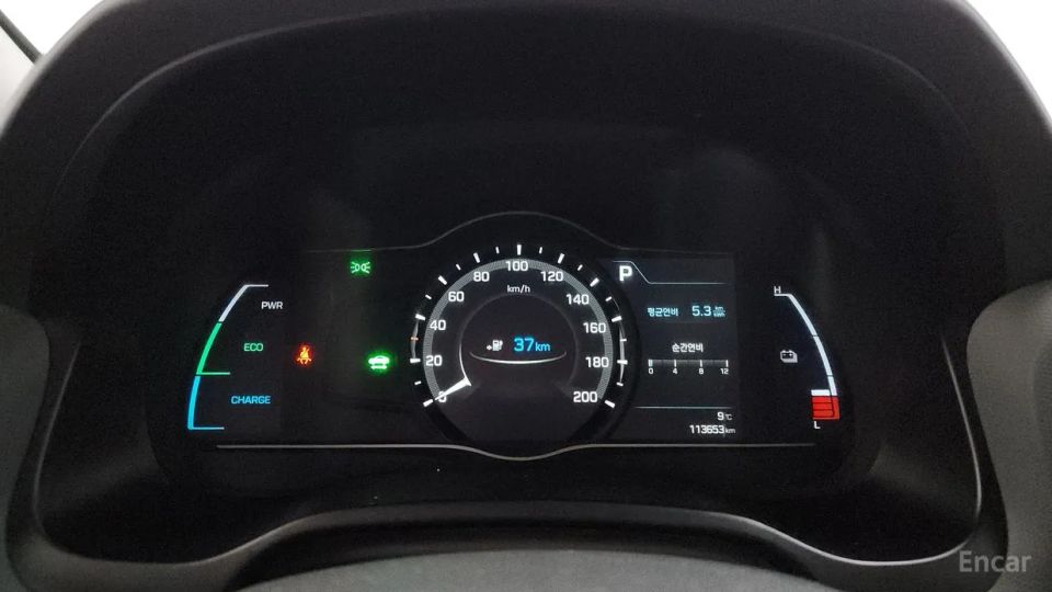 Hyundai Ioniq