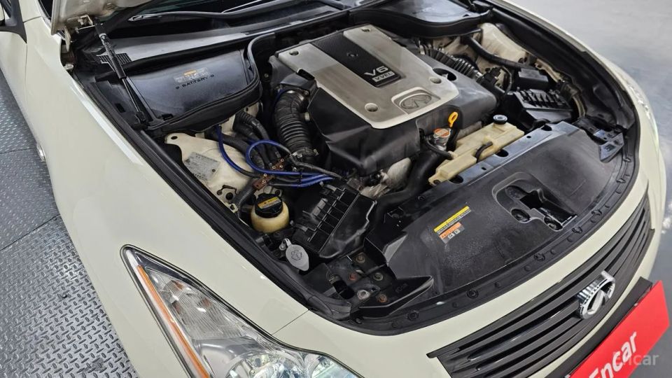 Infiniti G