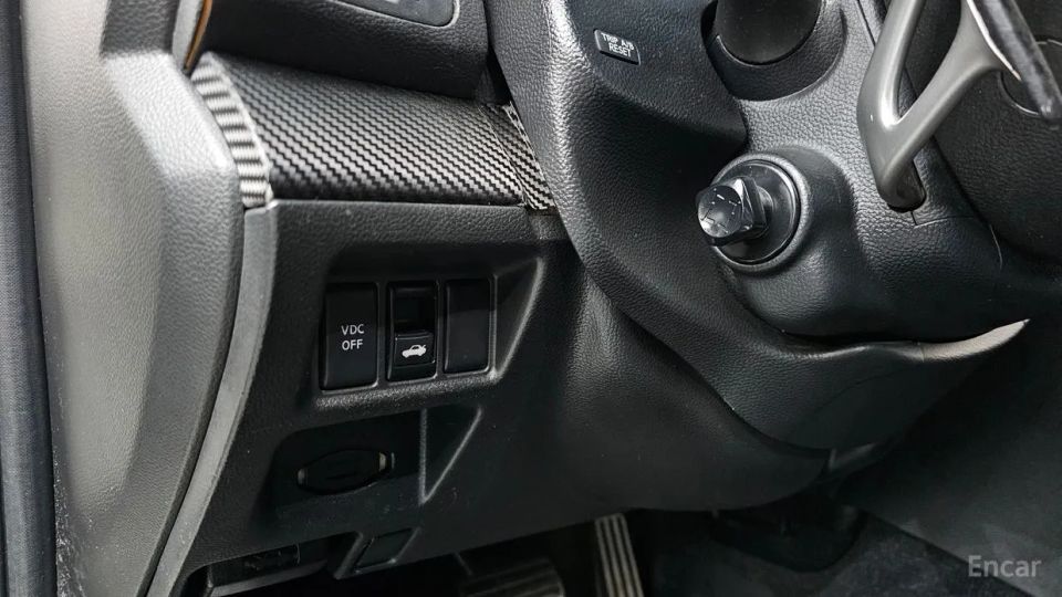 Infiniti G