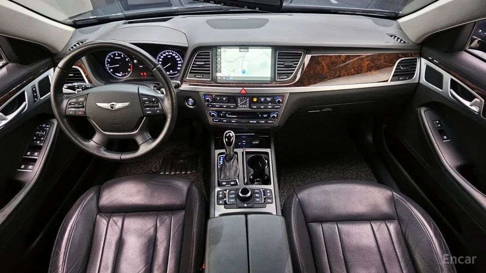 Hyundai Genesis