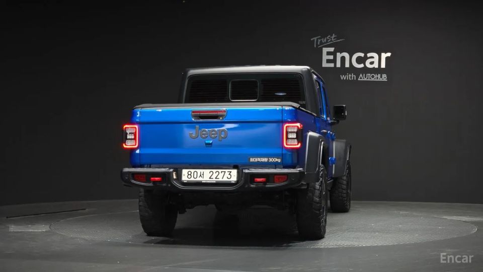 Jeep gladiator
