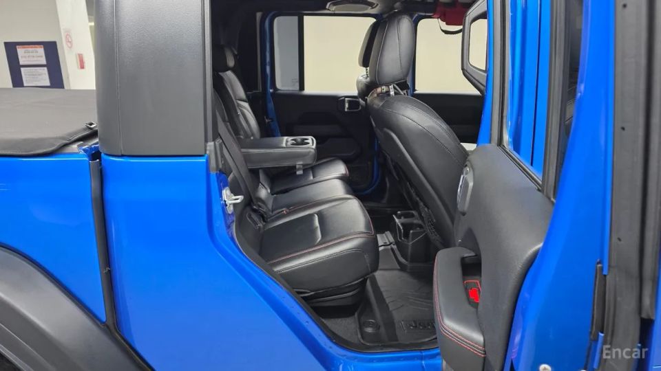 Jeep gladiator
