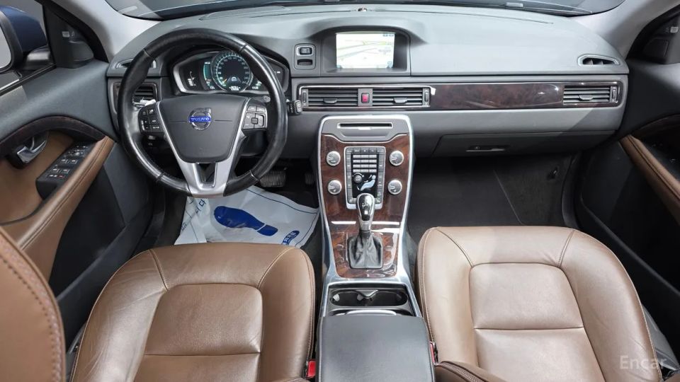 Volvo XC70