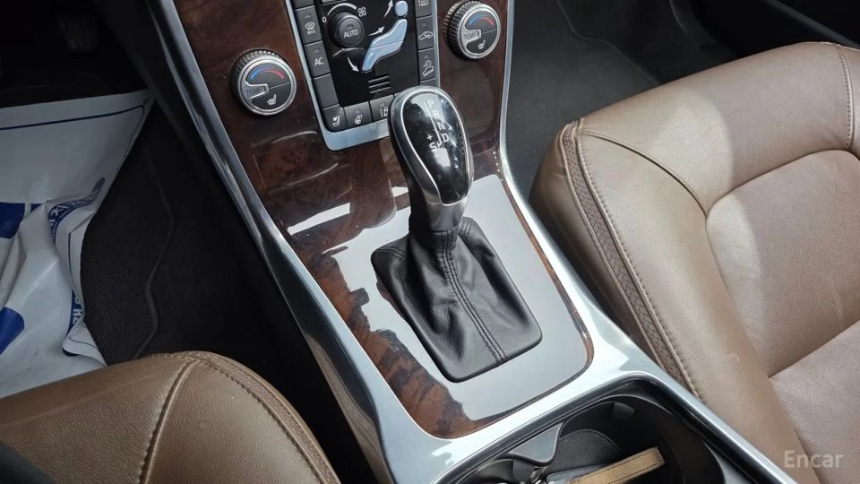 Volvo XC70