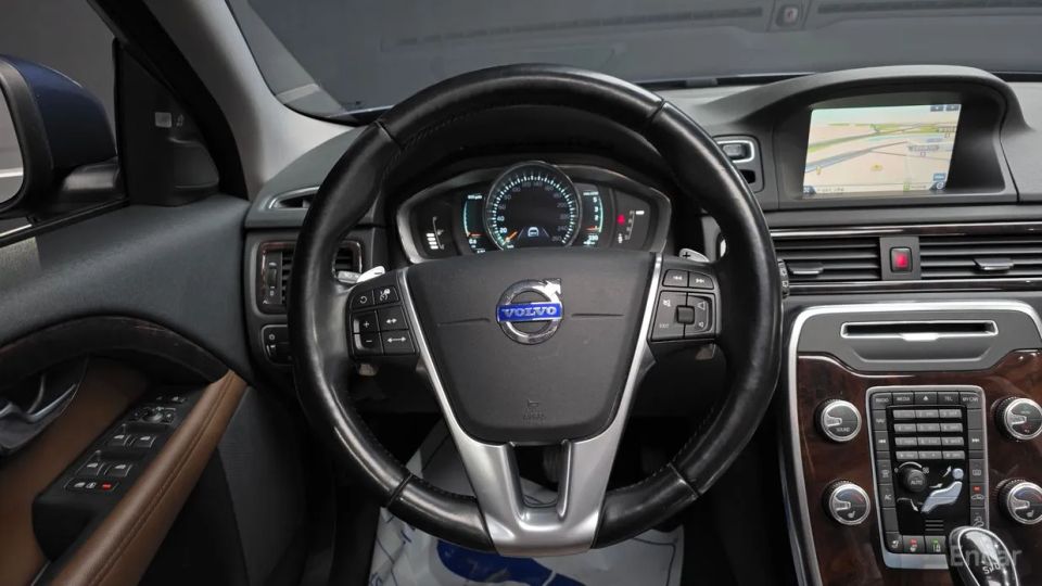 Volvo XC70