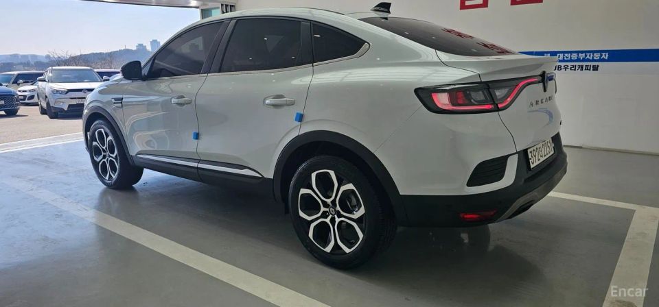 Renault-KoreaSamsung Arkana