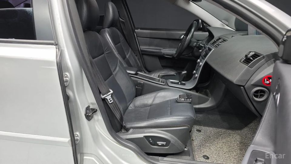 Volvo S40