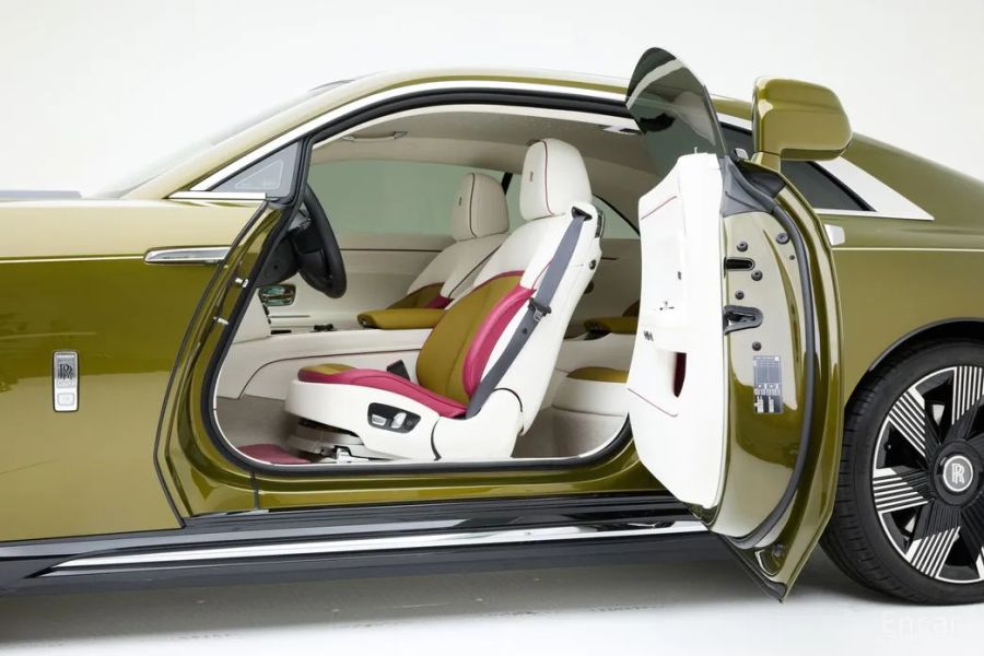 Rolls-Royce Spectre