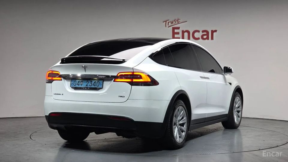 Tesla model-x