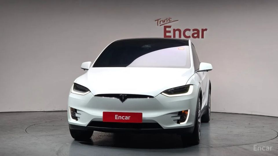Tesla model-x