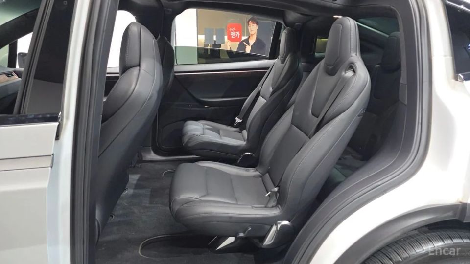 Tesla model-x