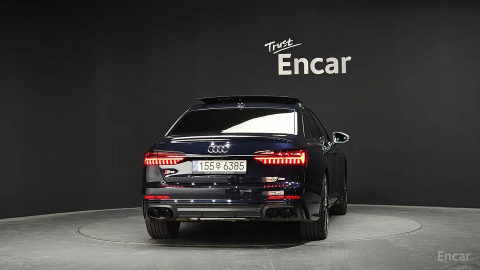 Audi S6