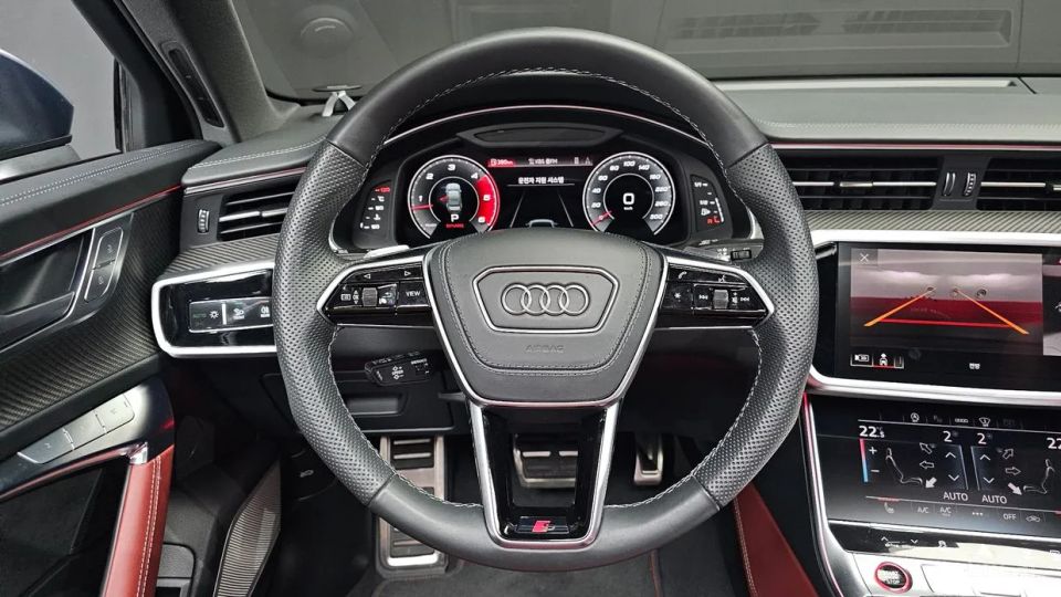 Audi S6