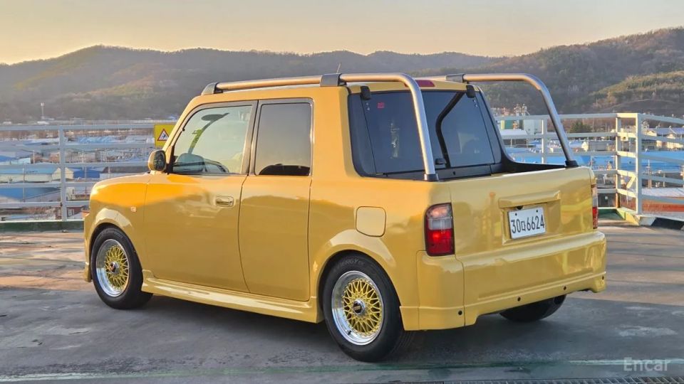 Toyota BB
