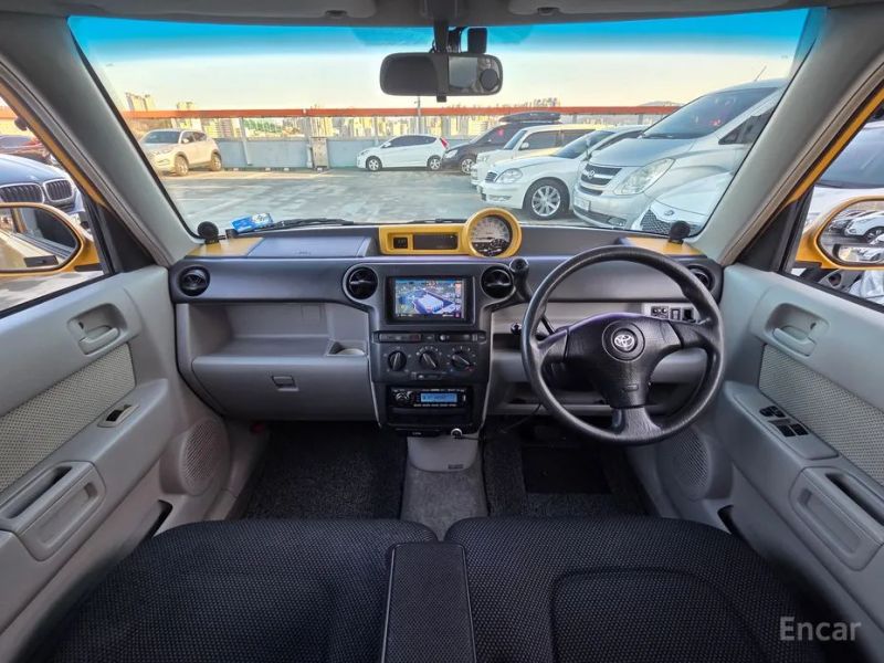 Toyota BB