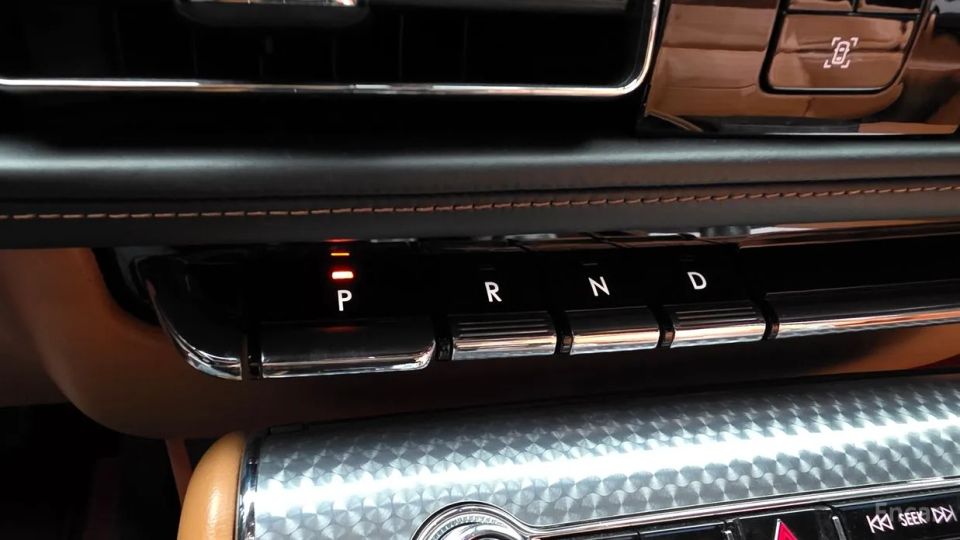 Lincoln Aviator