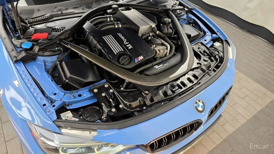 BMW M4