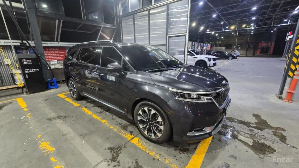 Kia Canival
