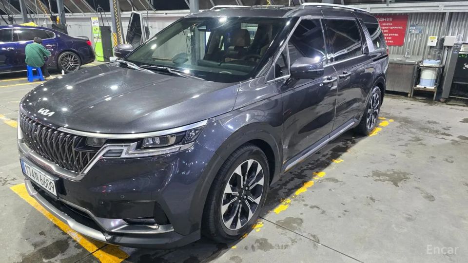Kia Canival