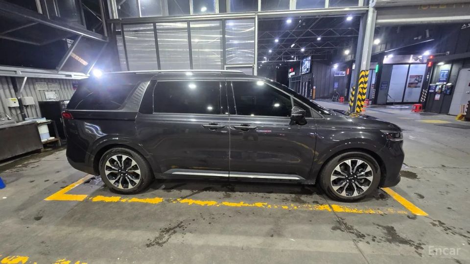 Kia Canival