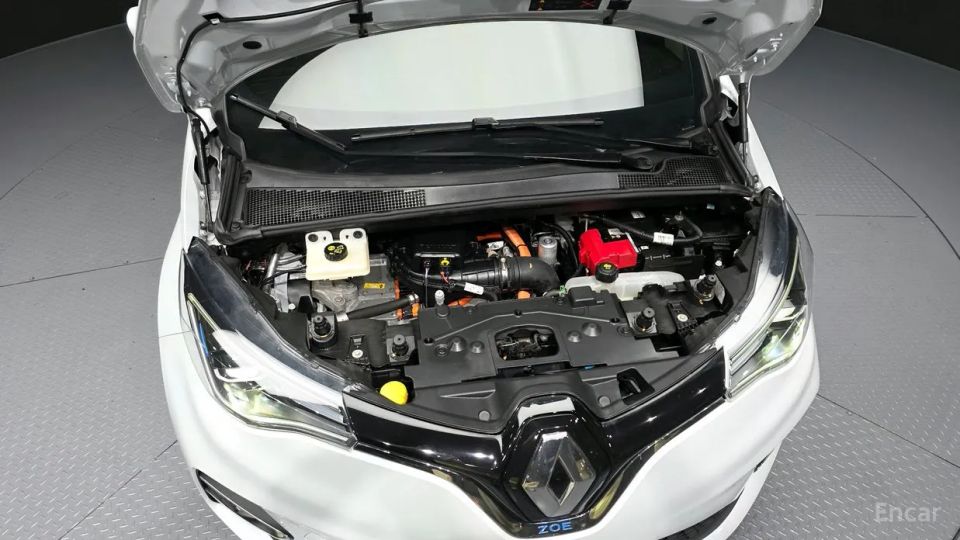 Renault-KoreaSamsung Zoe