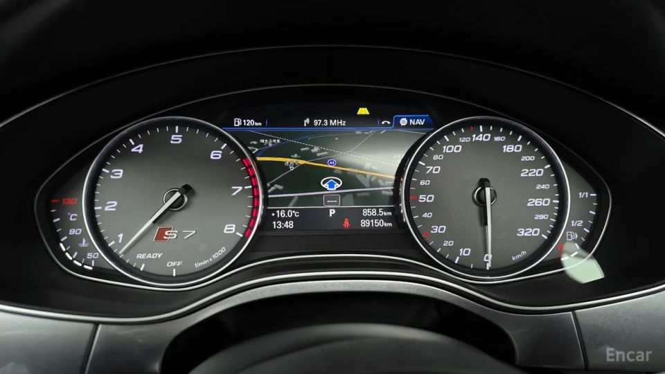 Audi S7