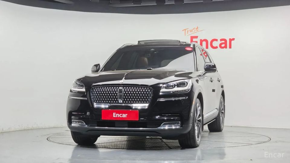 Lincoln Aviator