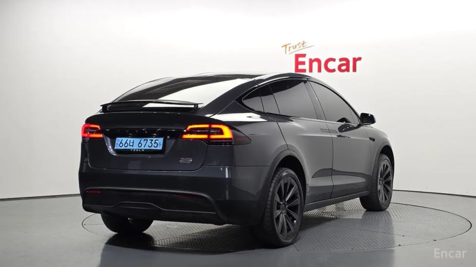 Tesla model-x