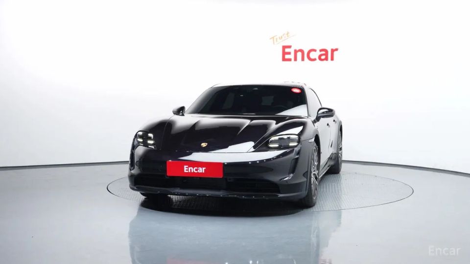 Porsche Taycan