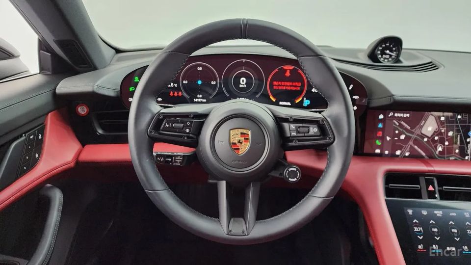 Porsche Taycan