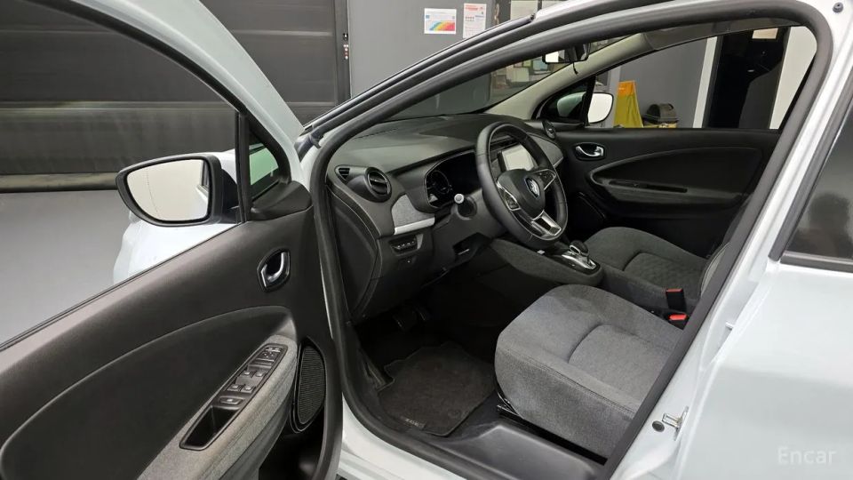 Renault-KoreaSamsung Zoe