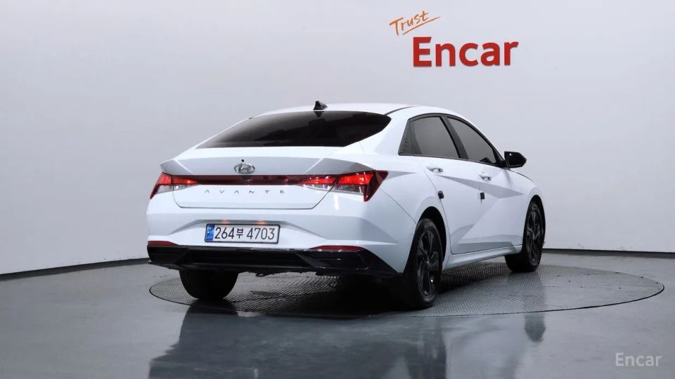 Hyundai AVANTE