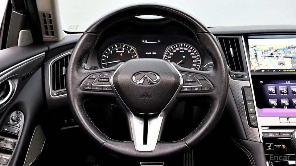 Infiniti Q50