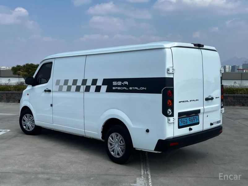 Geely SE-A2 Van