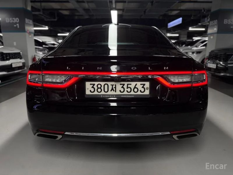Lincoln Continental