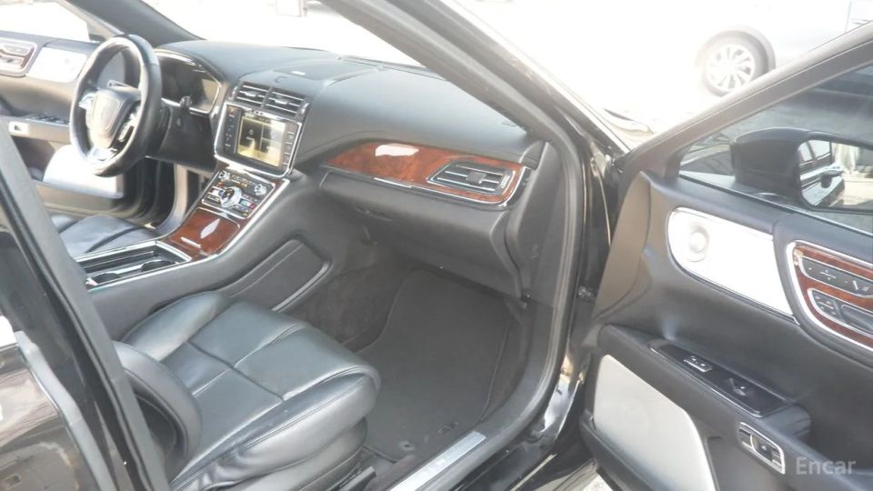 Lincoln Continental